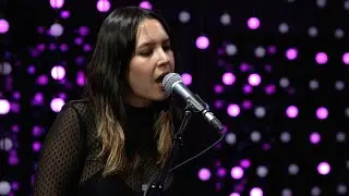 Petite Amie - Adios  (Live on KEXP)