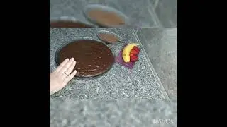 تارتة الشكولا 🍫و الموز 🍌و الفراولة🍓 روعة و سهلة لمرضى السلياك 🌽