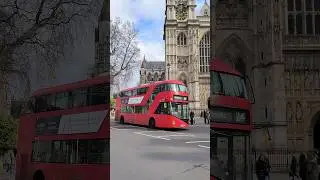 LONDON | Red double decker bus 🚍 - 4K #citybus