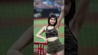 侏儸紀-霖霖-李凱威應援 #cheerleader #baseball #dragonsbeauties #粉絲應援 #cpbl #味全龍啦啦隊 #霖霖