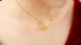 Fellala Bee Pendant Necklace