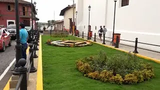 Leoneses inauguran el &laquo;Testero&raquo; en la calle este Real