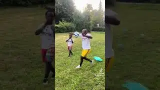 James father is a proper baller🤩