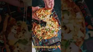 Crispy, cheesy air fryer pizza🍕 in under 10 minutes ✨ #homemadepizza #Under10Minutes#AirFryerPizza