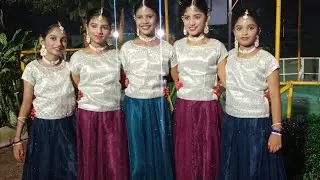 Alare govinda #dance #semiclassicaldancecover #newyearcelebration #groupdance #fastdance