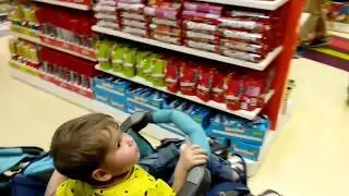 Candylicious  Кендилишес Андрюша в большом магазине конфет Дубай молл Эндрю Тайм