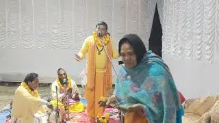 রামায়ণ  পরিবেশনায় গায়ক শ্যামল মন্ডল ও তার সহকর্মীরা এই রামায়ণ গান এর পালাটির নাম তরণী সেন উদ্ধার