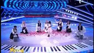 Next Star: Akis, micuțul cu două țări. Și un dans grecesc