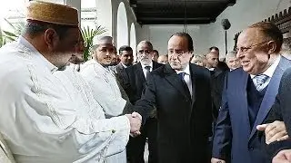 French President pays tribute to Muslim soldiers of World Wars