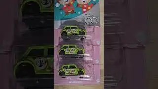 Mira este Morris Mimi Navide&ntilde;o 2023  😱😱 #evercollector #toycars #hotwheels