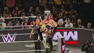 FULL MATCH: IYO SKY vs Stephanie Vaquer 4-21-25 - LIVE FAN FOOTAGE