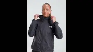 THE NORTH FACE Cyclone Lightweight Windbreaker Jacket Shiny Black Women | JD Sports