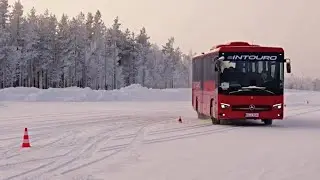 NEW Mercedes-Benz Intouro 2025 - Snow Test Drive
