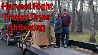Harvest Right Medium Freeze Dryer Unboxing and Contents