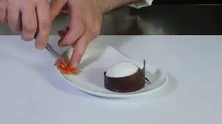 N&deg;45 Mousse, glassa e decorazione Mario Ragona e Rossano Vinciarelli