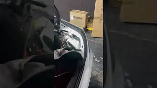 Mercedes w213 E220 Engine Ecu & Adblue Ecu Location For Tuning #ecuremap #eclass #mercedesupgrade