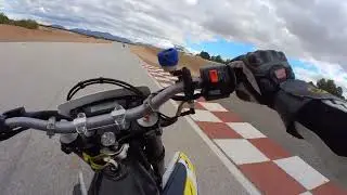 Husqvarna 701 - Circuito Guadix tandas 2