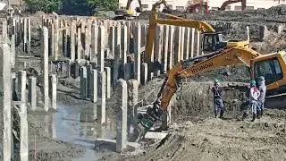 Pile Hacking at Site 🏗️🏗️⛑️ #civilengineering #engineer #youtubers #viral #jobsite #construction