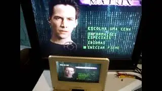 Dvd player portátil bateria adaptada lê cartão e pendrive a venda
