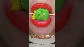 ASMR Satisfying Eating Crunchy Pepper Skewer #asmr #asmrcrunch #satisfyingvideo
