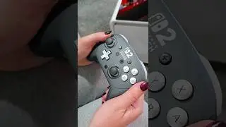 CUSTOM Nintendo Switch 2 Pro Controller 👍 or 👎 #gamingvideos #nintendoswitch #gamer #mario ColorWare