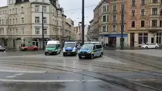 Hallescher FC -  Eintracht Braunschweig  Fanmarsch zum Stadion !.