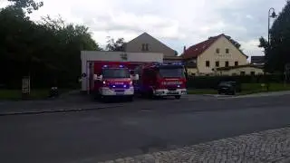 LF10 und GW-L1 der Feuerwehr Wachau