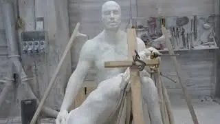 In de studio Cooperativa scultori di Carrara | Miss Marble