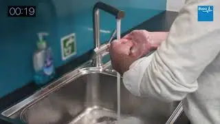 How to wash your hands effectively in 20 seconds