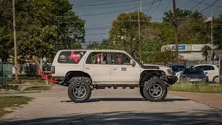 Duggys Garage and Good Mayhem Racing get set for the Baja 1000