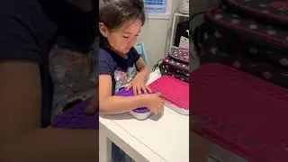 5 year old opening Lunchbots Trio2 and Cinco