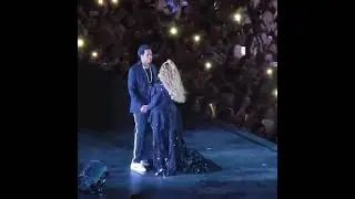Beyonc&eacute; crying in Jay-Z arms 😭 #shorts #subscribe #like 🔔