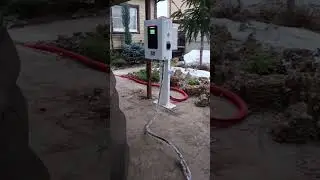 RUNPOWER DC 20kW &ndash; Быстрая зарядка для Zeekr в деле!  #электромобили #DCCharging #evcharging
