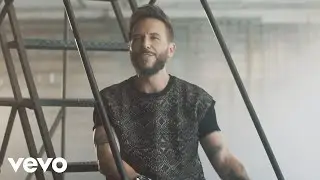 Noel Schajris - M&aacute;s Que Suerte ft. MC Aese