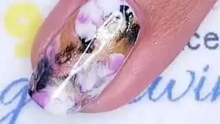 Smoosh Nail Art