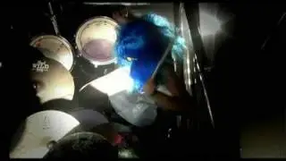 Bunny Dynamite - CHRYSTAL CASTLES (official video)