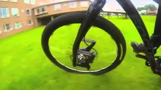 Lauf TR29 - 4ft droptest. Lauf Forks.