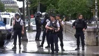 British authorities overwhelmed with task of monitoring potential threats