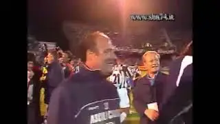 Ascoli - Modena 2004/2005 ultras Ascoli - videotifo curva sud in azione - amarcord