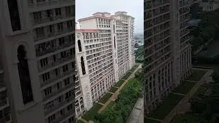 dlf sky court