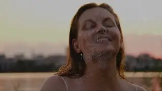 Kata Vuoristo - Deixa Ela (Official Music Video)
