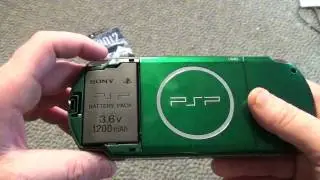 PSP Limited Edition Metal Gear Solid Peace Walker Unboxing