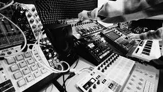 Digitone & SH-4D Techno Session
