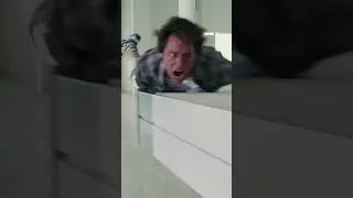 Checking my email on Monday morning 🥲 🎥: Bruce Almighty (2003)