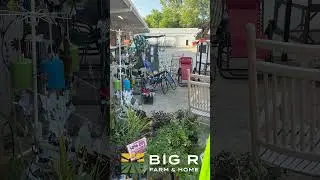 Sidewalk sale July 2025 video-2