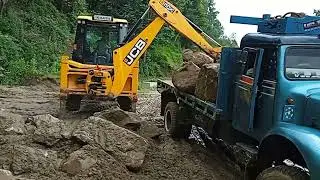 jcb 3dx super loading stone to a 4wheels truck | jcb loading stone in a truck | jcb tips and tricks