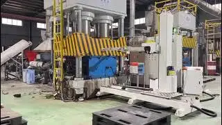 How to produce plastic pallet from recycled plastic? #plasticpalletmachine #plasticrecycle