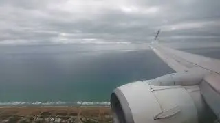 Ryanair Boeing 737-800 EI-DLV landing at Barcelona El Prat RWY 07L - 4K