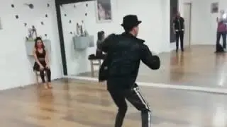 Johnny Vazquez Footwork Salsa On1
