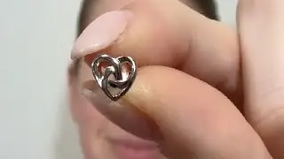 Отзывы о гипоаллергенных серьгах-гвоздиках ChicSilver Celtic для женщин из стерлингового серебра.
